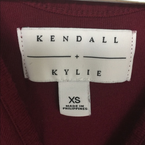 COPY - Kendall & Kylie cropped tank - Picture 3 of 6